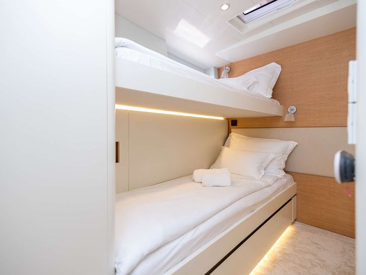 BUBBLES CNB 76 - twin cabin bunk BUBBLES CNB 76 - twin cabin bunk