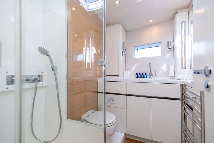 Charter Yacht BUBBLES - CNB 76 - 3 Cabins - Split - Dubrovnik - Hvar - Croatia