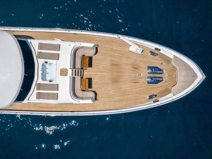 DEEP WATER Custom 39m - top foredeck shot DEEP WATER Custom 39m - top foredeck shot