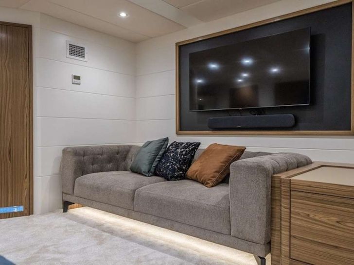 DEEP WATER Custom 39m - master cabin lounge DEEP WATER Custom 39m - master cabin lounge
