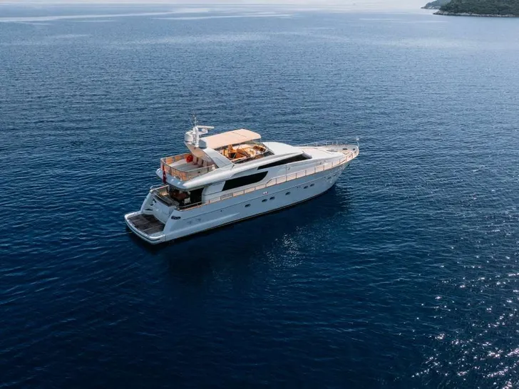 KUUM Sanlorenzo 75 - anchored aerial shot KUUM Sanlorenzo 75 - anchored aerial shot