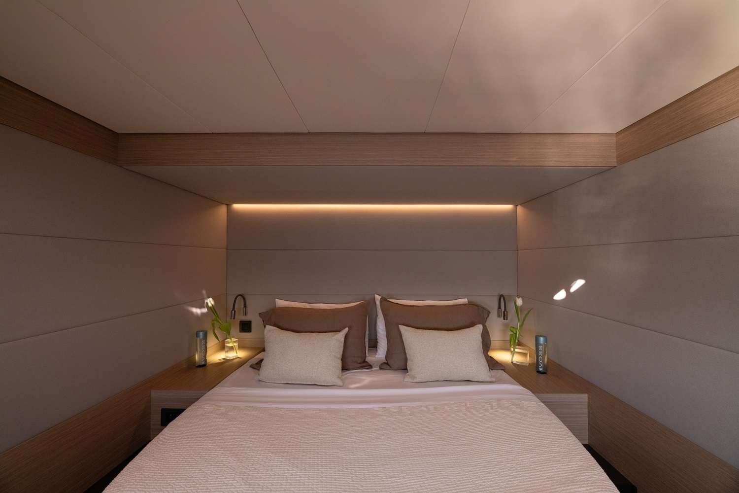 Charter Yacht HAPPY - Lagoon 55 - 4 Cabins - Athens - Mykonos - Paros - Cyclades - Aegean - Greece