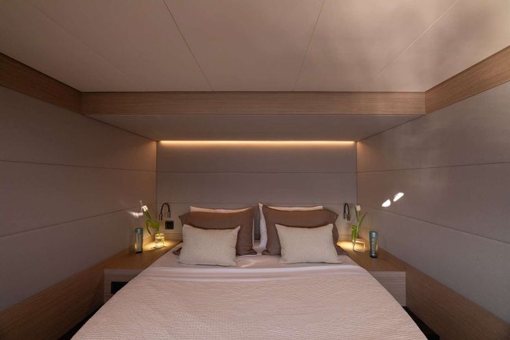 Charter Yacht HAPPY - Lagoon 55 - 4 Cabins - Athens - Mykonos - Paros - Cyclades - Aegean - Greece