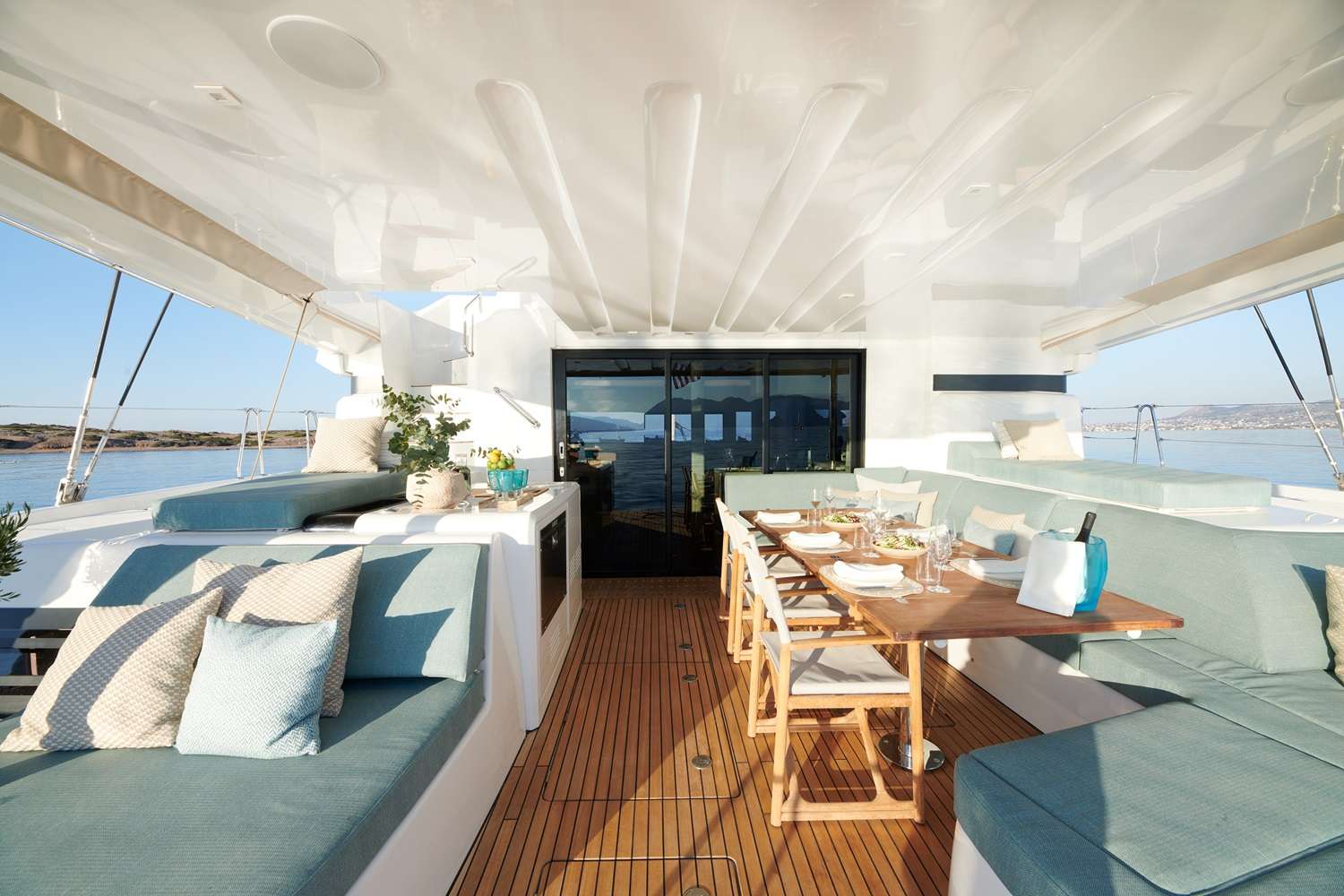 Charter Yacht HAPPY - Lagoon 55 - 4 Cabins - Athens - Mykonos - Paros - Cyclades - Aegean - Greece