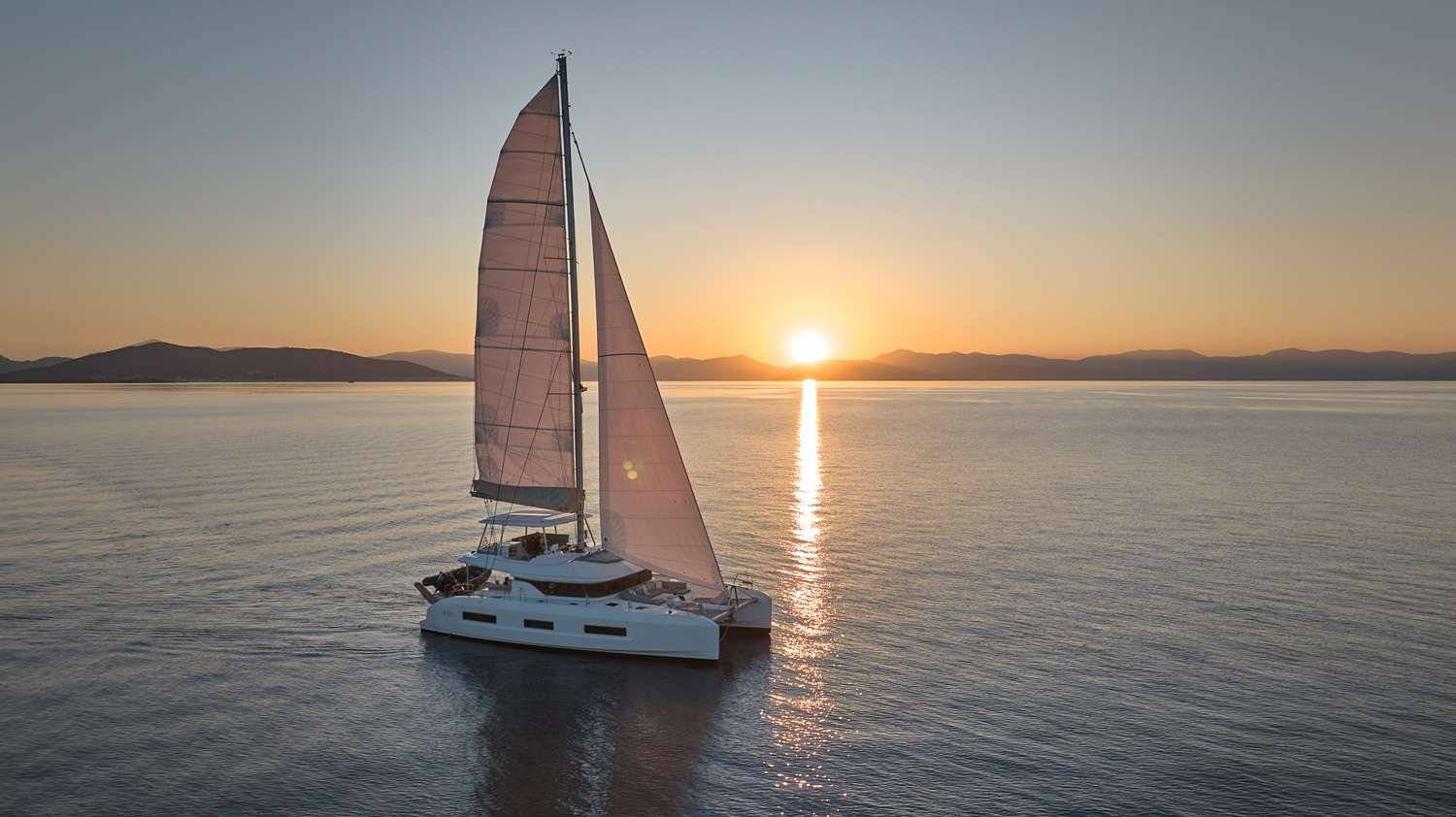 HAPPY - Lagoon 55 - 4 Cabins - Athens - Mykonos - Paros - Cyclades - Aegean - Greece