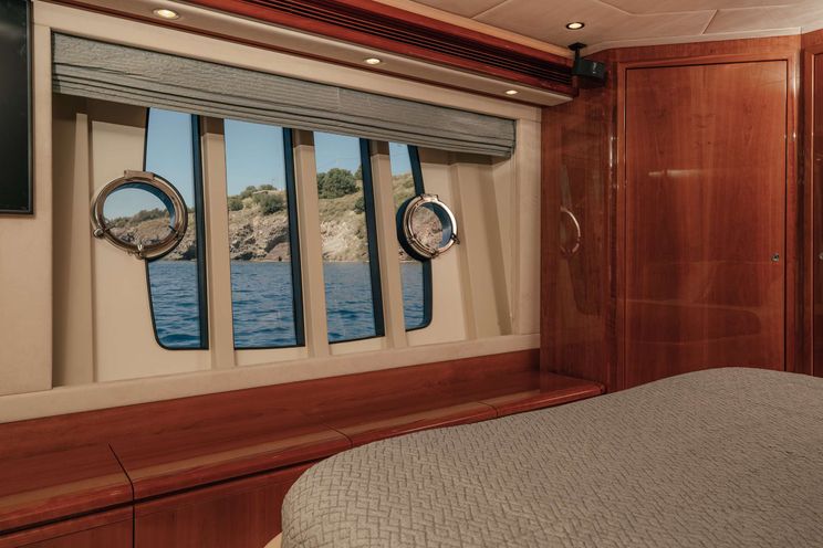 Charter Yacht LIDIA - Ferretti 830 - 4 Cabins - Athens - Mykonos - Paros - Cyclades - Aegean - Greece