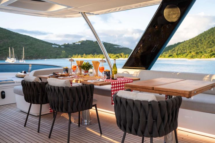 Charter Yacht SIETE MARES - Lagoon Seventy 8 - 4 Cabins - Tortola - Anegada - Virgin Gorda - British Virgin Islands