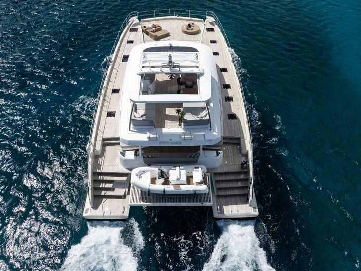 SIETE MARES Lagoon Seventy 8 - Stern SIETE MARES Lagoon Seventy 8 - Stern