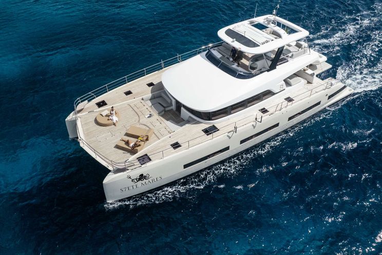 Charter Yacht SIETE MARES - Lagoon Seventy 8 - 4 Cabins - Tortola - Anegada - Virgin Gorda - British Virgin Islands