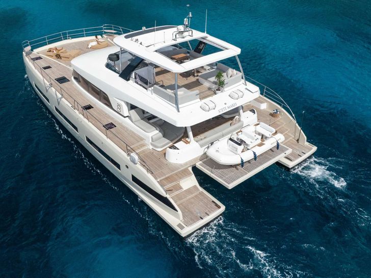 SIETE MARES Lagoon Seventy 8 - Swim Deck and Dinghy SIETE MARES Lagoon Seventy 8 - Swim Deck and Dinghy