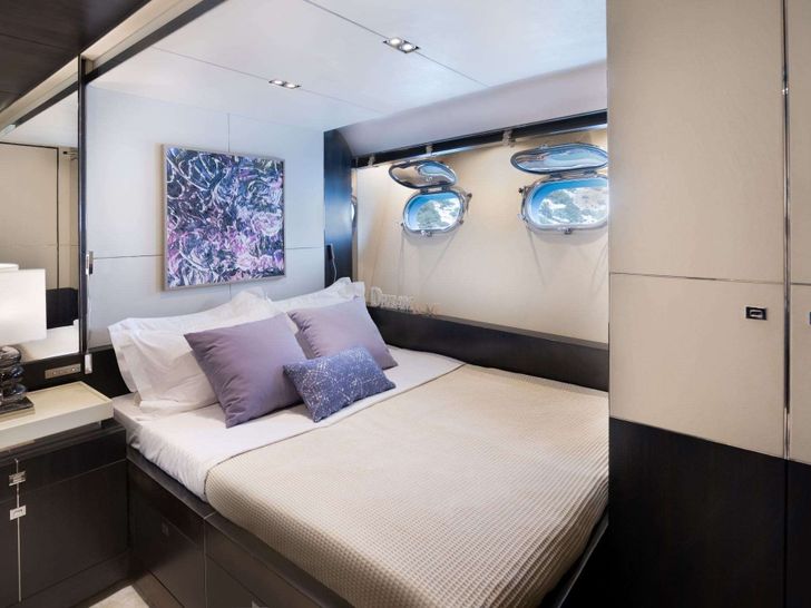 MAC Italcraft 105 - VIP cabin 2 MAC Italcraft 105 - VIP cabin 2