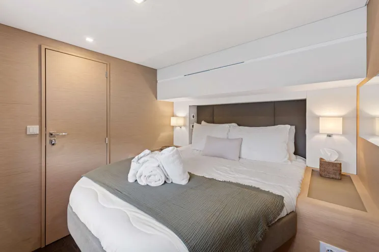 Charter Yacht PLUS 10 - Fountaine Pajot Samana 59 - 4 Cabins - St Thomas - Tortola - Anegada - Virgin Gorda - BVI - Caribbean