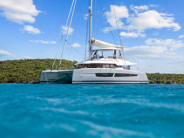 PLUS 10 - Fountaine Pajot Samana 59 - Main profile PLUS 10 - Fountaine Pajot Samana 59 - Main profile
