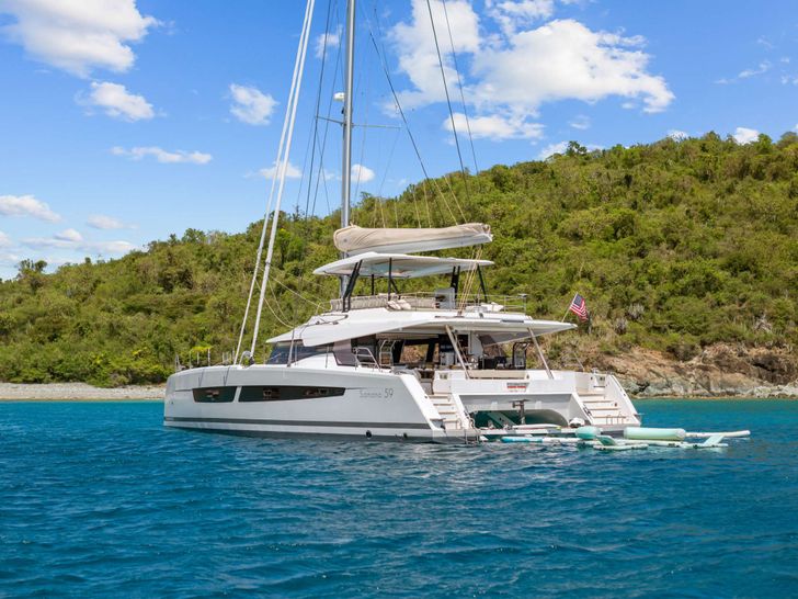 PLUS 10 - Fountaine Pajot Samana 59 - Stern PLUS 10 - Fountaine Pajot Samana 59 - Stern
