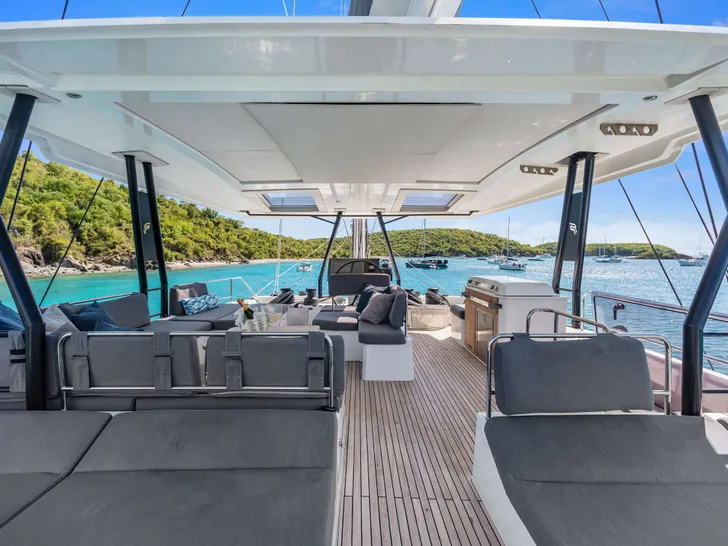 OHANA Fountaine Pajot Samana 59 - flybridge OHANA Fountaine Pajot Samana 59 - flybridge