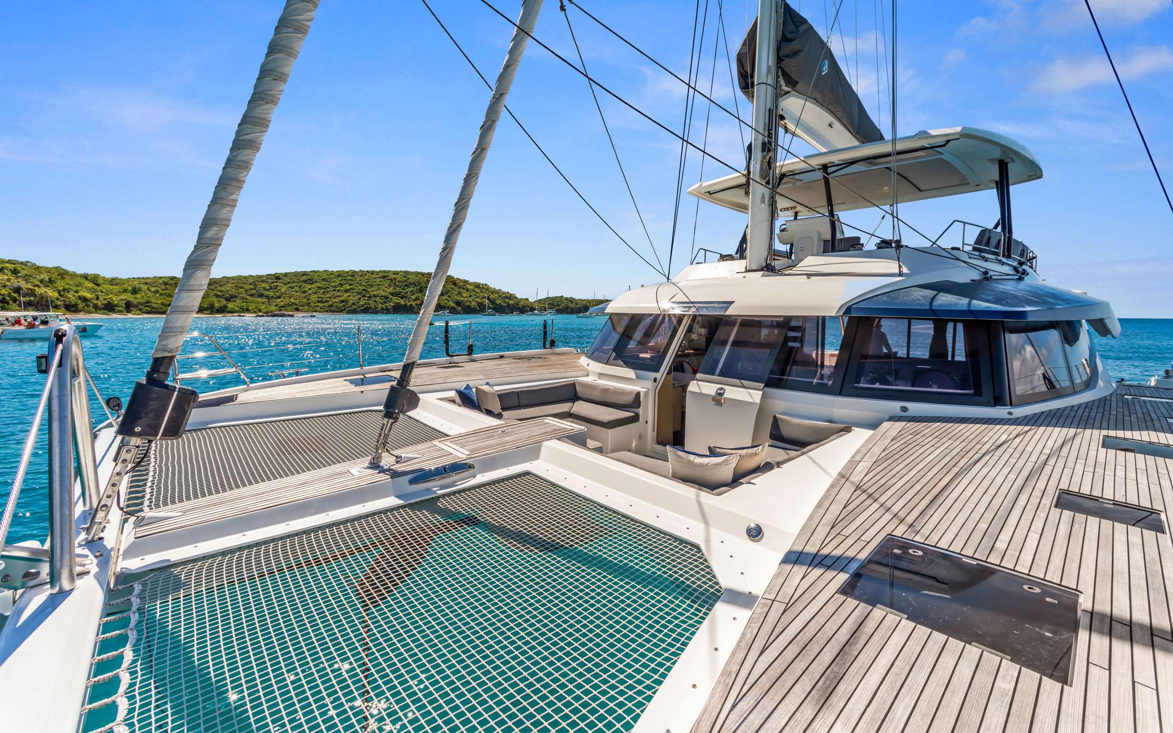 OHANA Fountaine Pajot Samana 59 - foredeck net trampolines