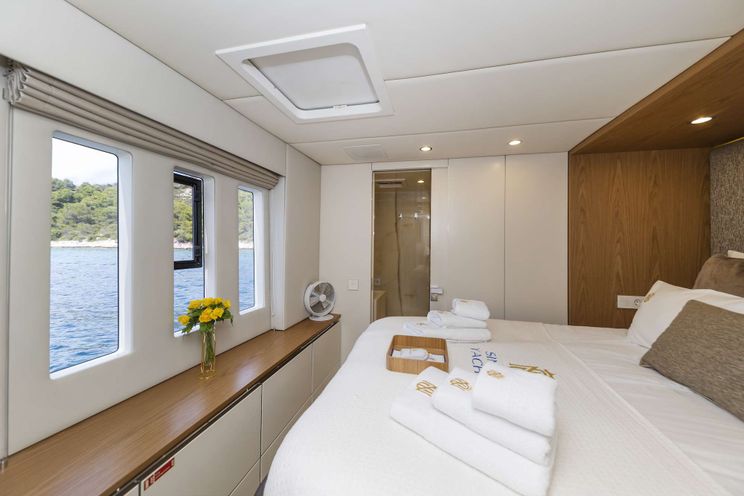 Charter Yacht SINATA - Sunreef 60 - 4 Cabins - Kastela - Split - Trogir - Dubrovnik - Croatia