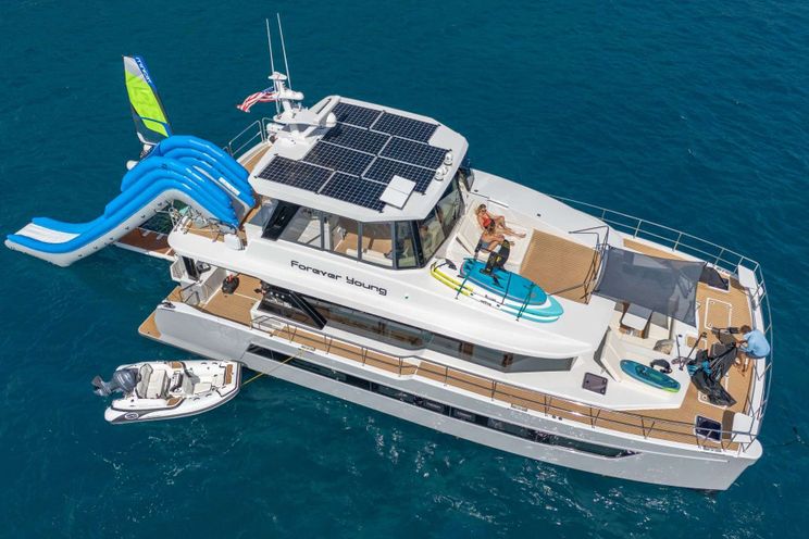 Charter Yacht FOREVER YOUNG - Two Oceans 555 - 3 Cabins - Tortola - Anegada - Virgin Gorda - British Virgin Islands - Caribbean