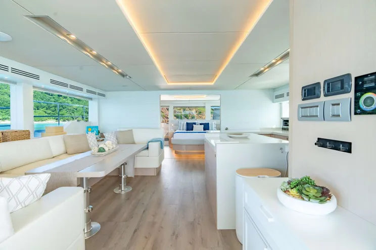 Charter Yacht FOREVER YOUNG - Two Oceans 555 - 3 Cabins - Tortola - Anegada - Virgin Gorda - British Virgin Islands - Caribbean