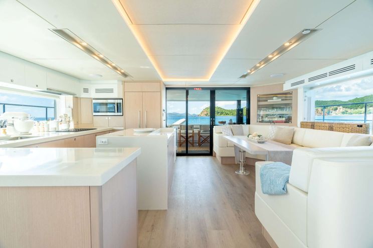 Charter Yacht FOREVER YOUNG - Two Oceans 555 - 3 Cabins - Tortola - Anegada - Virgin Gorda - British Virgin Islands - Caribbean