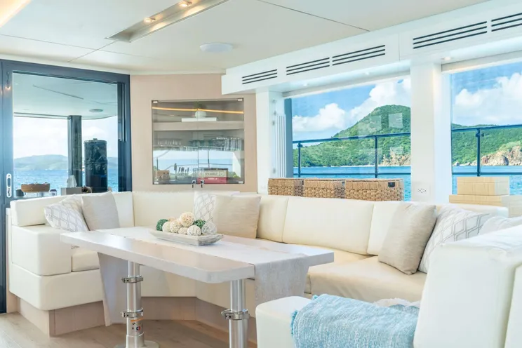 Charter Yacht FOREVER YOUNG - Two Oceans 555 - 3 Cabins - Tortola - Anegada - Virgin Gorda - British Virgin Islands - Caribbean