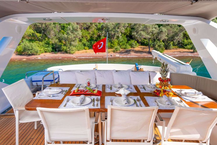 Charter Yacht BLUES - Ses Marine Tuzla 30m - 5 Cabins - Marmaris - Bodrum - Gocek - Turkey