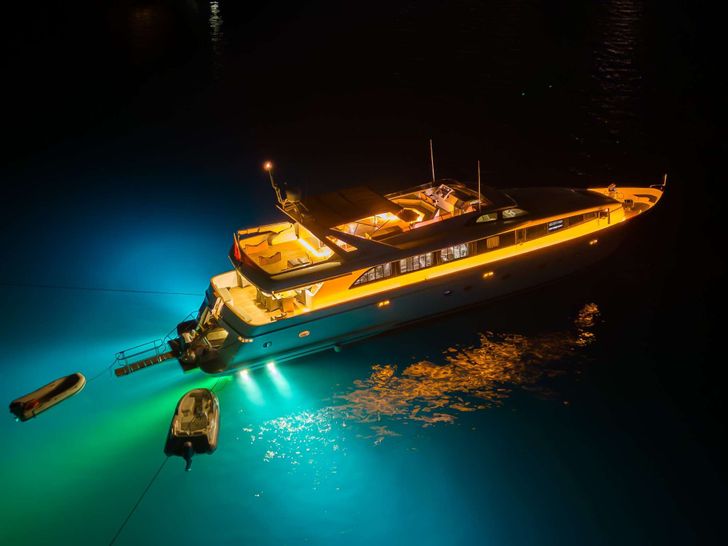 BLUES Ses Marine Tuzla 30m - at night BLUES Ses Marine Tuzla 30m - at night