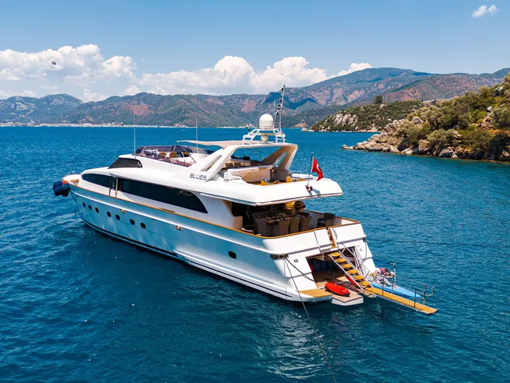 BLUES Ses Marine Tuzla 30m - anchored BLUES Ses Marine Tuzla 30m - anchored