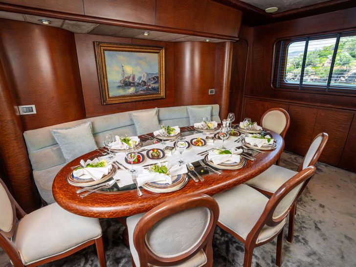 BLUES Ses Marine Tuzla 30m - main dining area BLUES Ses Marine Tuzla 30m - main dining area