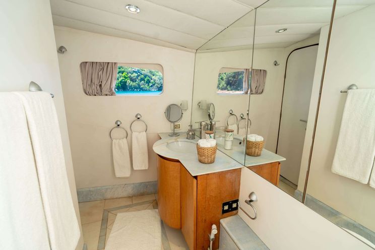 Charter Yacht BLUES - Ses Marine Tuzla 30m - 5 Cabins - Marmaris - Bodrum - Gocek - Turkey