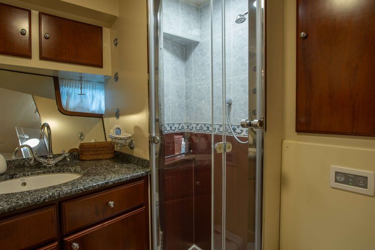 Charter Yacht LIBERTY OF LONDON - Custom Aluminum Cutter 24m - 4 Cabins - Piombino - Elba - Porto Azurro - Tuscany