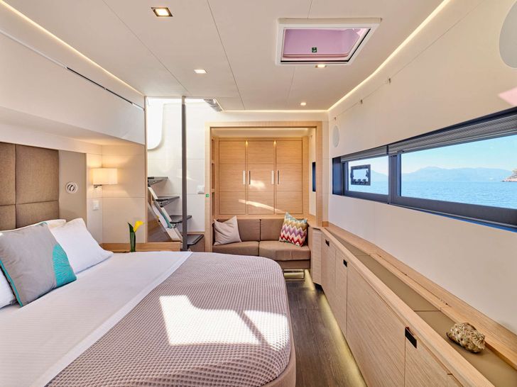 Master cabin Master cabin