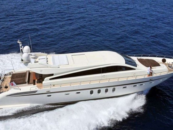 ECLAT Leopard 31 cruising ECLAT Leopard 31 cruising