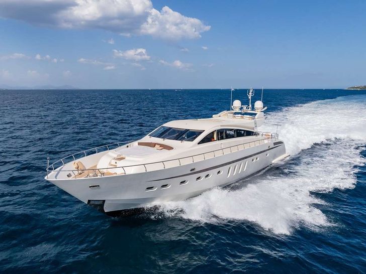 ECLAT Leopard 31 - cruising ECLAT Leopard 31 - cruising