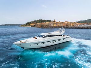 ECLAT - Leopard 31 - 4 Cabins - Cannes - St Tropez - Monaco - French Riviera ECLAT - Leopard 31 - 4 Cabins - Cannes - St Tropez - Monaco - French Riviera