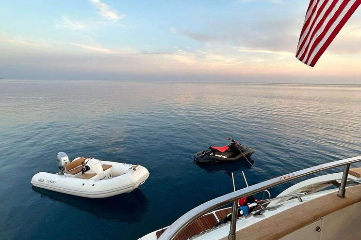 Charter Yacht MINERVA - Azimut 78 - 4 Cabins - Naples - Capri - Positano - Amalfi Coast - Italy