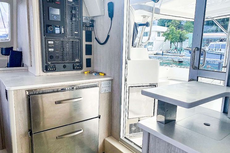 Charter Yacht BLACKFISK - Leopard 444 - 4 Cabins - St Thomas - St John - St Croix - USVI - Caribbean