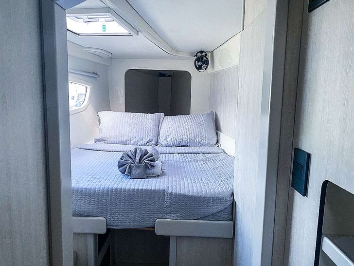 BLACKFISK Leopard 444 - Cabin 2 BLACKFISK Leopard 444 - Cabin 2