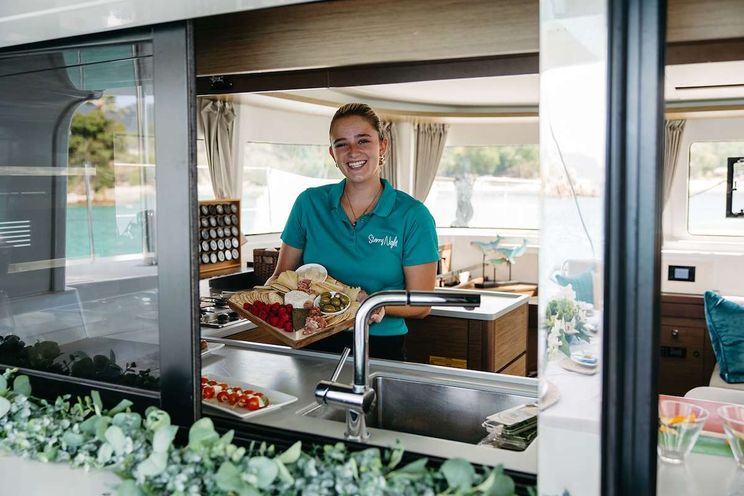 Charter Yacht STARRY NIGHT - Lagoon 46 - 3 Cabins - Tortola - Anegada - Virgin Gorda - British Virgin Islands - Caribbean