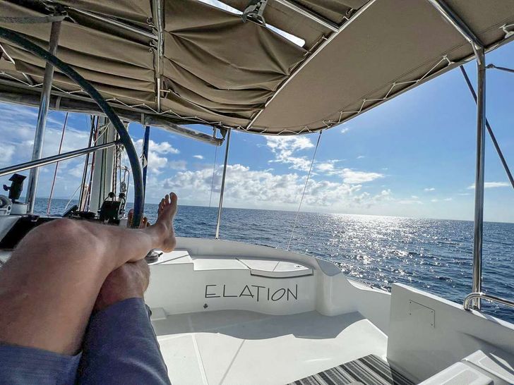 ELATION Lagoon 52 - flybridge ELATION Lagoon 52 - flybridge