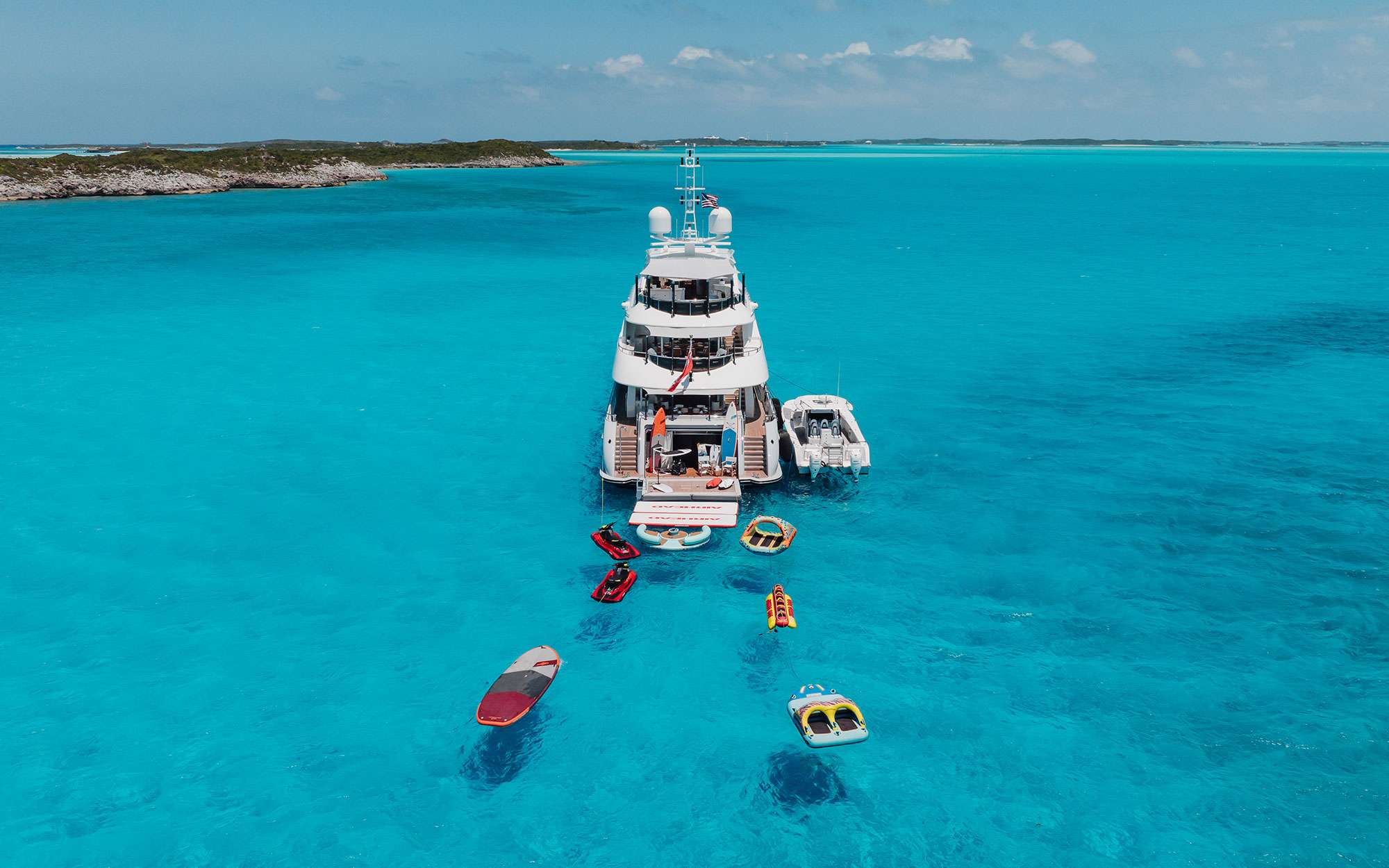 Charter Yacht ODYSSEA - Heesen 47m Steel - 6 Cabins - Nassau - Exumas - Bahamas
