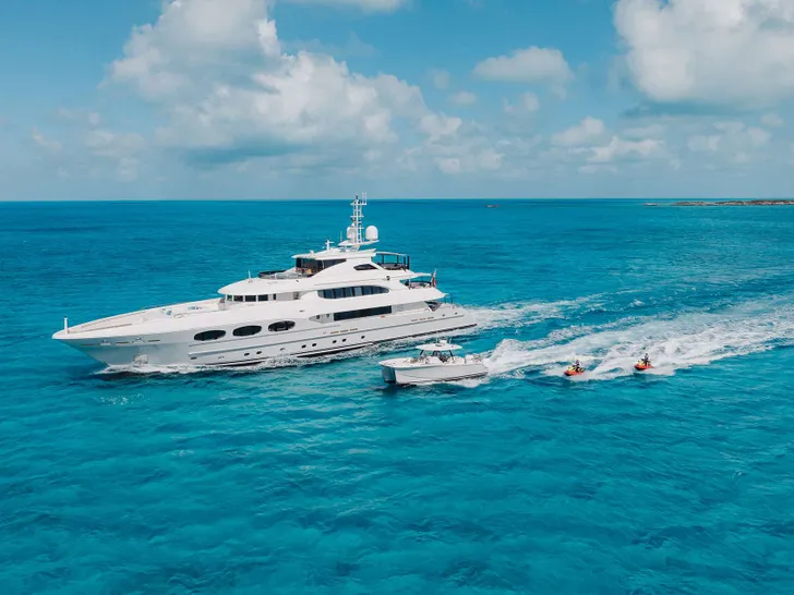 ODYSSEA Heesen 47m Steel - cruising ODYSSEA Heesen 47m Steel - cruising