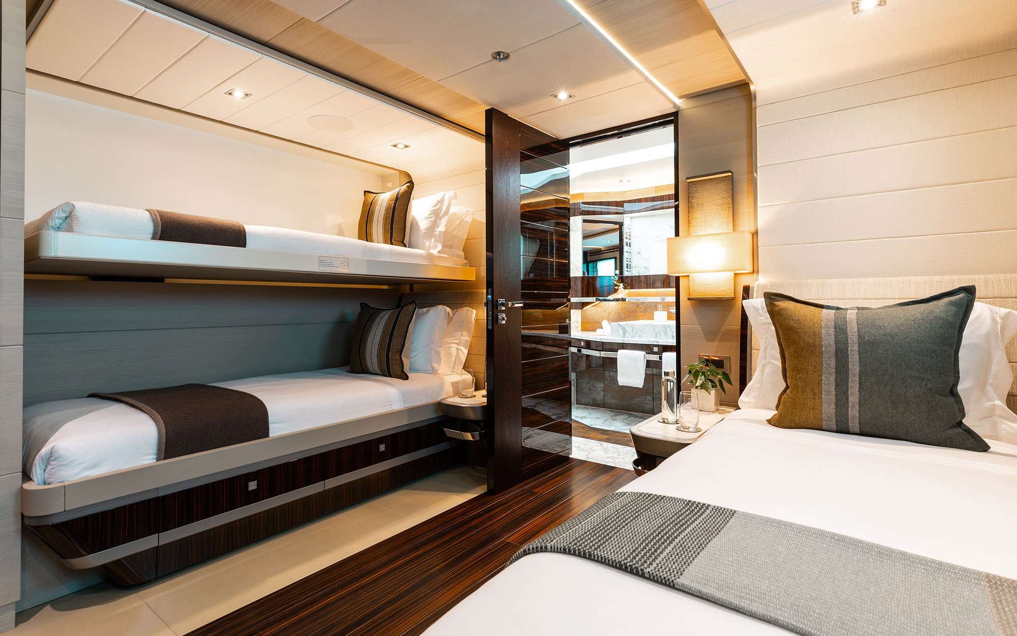 Charter Yacht ODYSSEA - Heesen 47m Steel - 6 Cabins - Nassau - Exumas - Bahamas