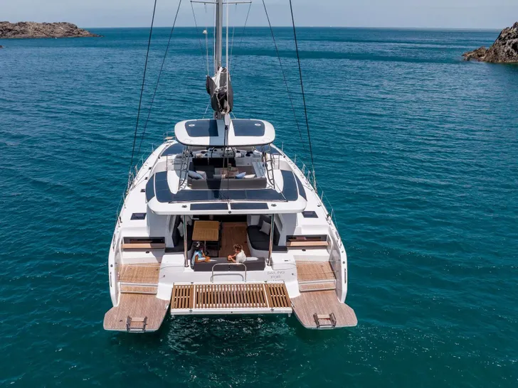ELDAMAR Winter Lagoon 51 - anchored aft shot ELDAMAR Winter Lagoon 51 - anchored aft shot