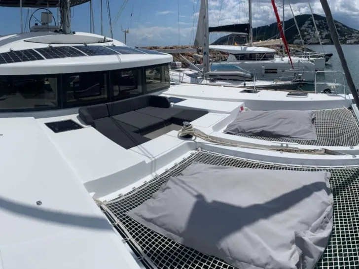 GOA 10 Lagoon 52 - foredeck GOA 10 Lagoon 52 - foredeck