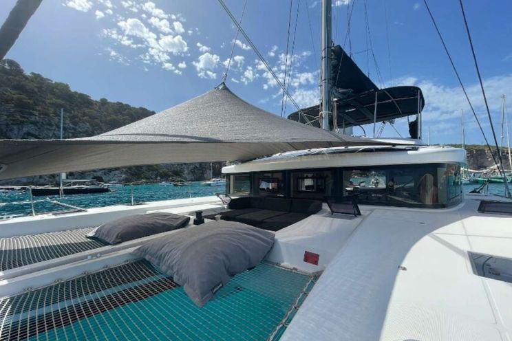 Charter Yacht GOA 10 - Lagoon 52 - 4 Cabins - Nassau - Exumas - Bahamas