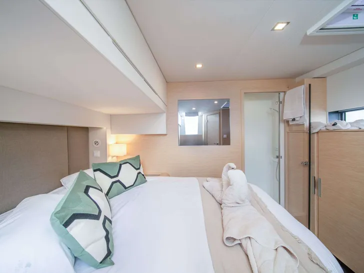 OKINAWA Fountaine Pajot Samana 59 - cabin 1 OKINAWA Fountaine Pajot Samana 59 - cabin 1