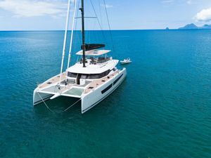 OKINAWA - Fountaine Pajot Samana 59 - 5 Cabins - St Martin - St Barths - Leeward Islands - Caribbean OKINAWA - Fountaine Pajot Samana 59 - 5 Cabins - St Martin - St Barths - Leeward Islands - Caribbean