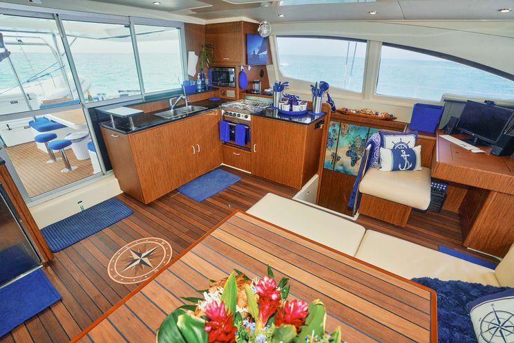Charter Yacht SECOND STAR - Robertson and Caine 47 - 3 Cabins - Placencia - Belize City
