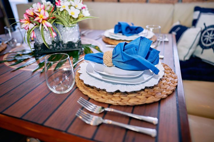 Charter Yacht SECOND STAR - Robertson and Caine 47 - 3 Cabins - Placencia - Belize City